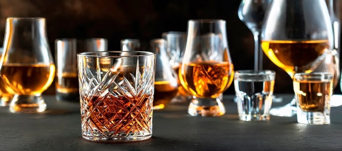 A collection of elegant rum glasse.