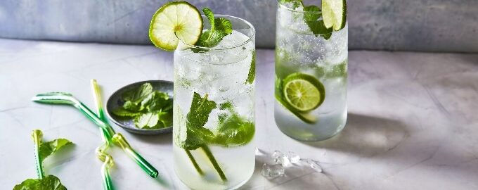 refreshing mojito with ice